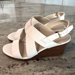 COLE HAAN Wedges